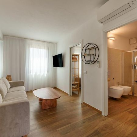 Hotel Dome House Olbia Esterno foto