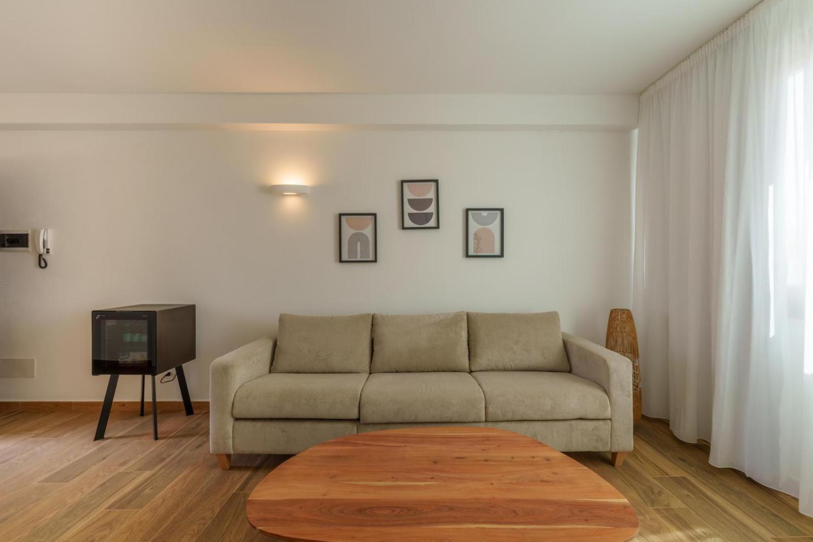 Hotel Dome House Olbia Esterno foto